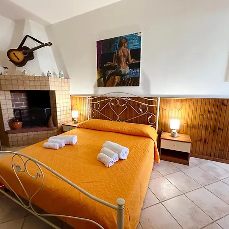 - La Vie Des Artistes B&B *